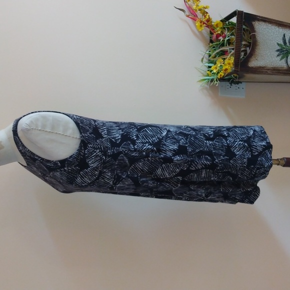 Athleta Size MP Sleeveless Dress - Picture 8 of 12